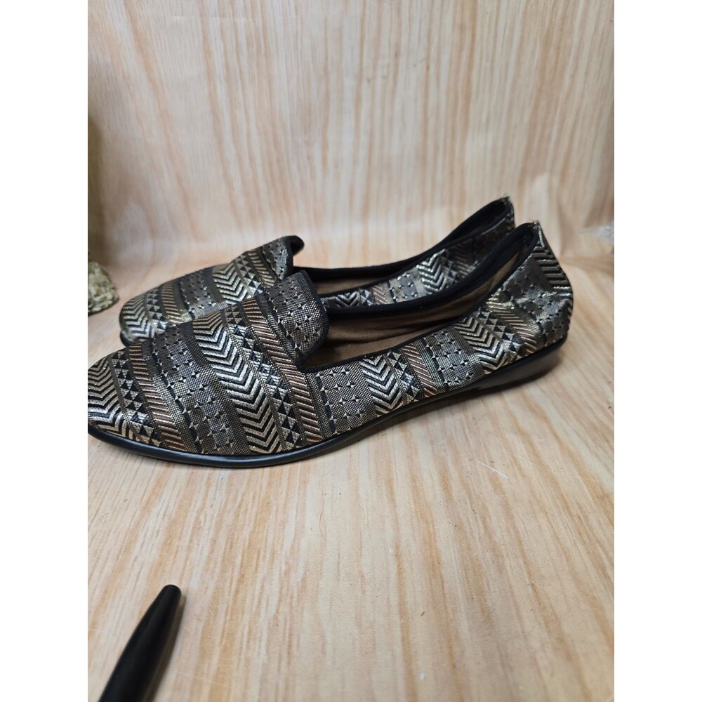 AEROSOLES BETUNIA Slip-On Loafer Soft BLACK WITH GOLD DESIGNS Size 9 - Picture 4 of 10